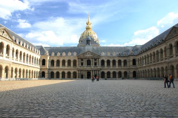 cour_des_invalides.jpg