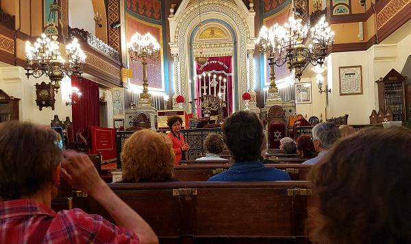 dans-la-synagogue-photo-jeremie-morel-mahj.jpg