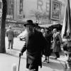 Barbu devant le Rex, Paris, 1958